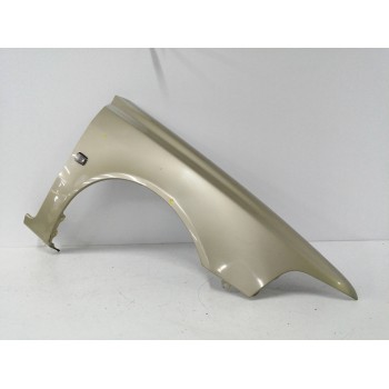 Recambio de aleta delantera derecha para volvo s40 berlina 1.6 cat referencia OEM IAM  OBSERVAR FOTOS 