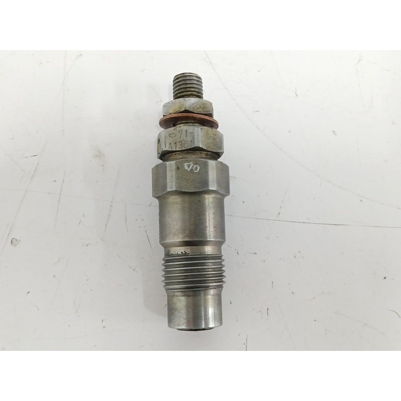 Recambio de inyector para nissan almera i hatchback (n15) 2.0 d referencia OEM IAM 166001C300  A1361