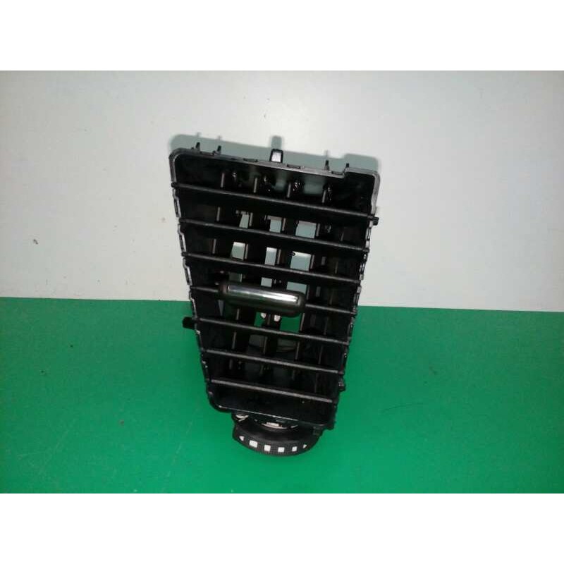 Recambio de rejilla aireadora para seat leon (5f1) 1.4 16v tsi referencia OEM IAM 5F1819110 CENTRAL IZQUIERDA 