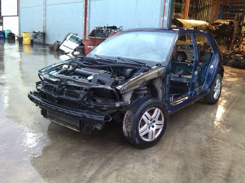 VOLKSWAGEN GOLF IV BERLINA (1J1)