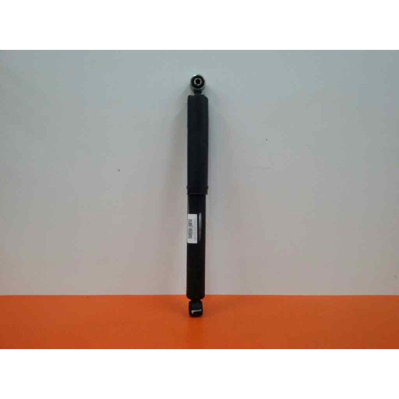Recambio de amortiguador trasero derecho para nissan interstar mod. 04 (x70) combi l 1h1 6 - plazas, 2.8 t referencia OEM IAM   