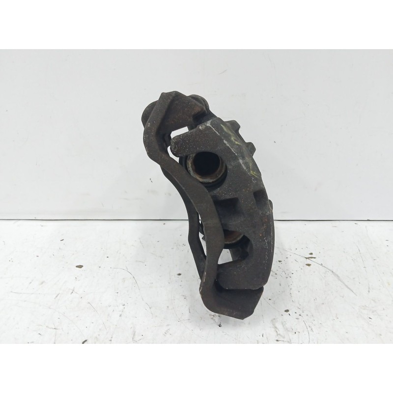 Recambio de pinza freno delantera derecha para iveco daily iii furgoneta 35 s 13 v,35 c 13 v referencia OEM IAM   