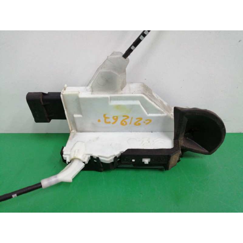 Recambio de cerradura puerta delantera izquierda para citroën c3 sx referencia OEM IAM 732306  