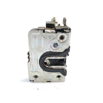 Recambio de cerradura puerta trasera izquierda para dacia sandero 1.4 cat referencia OEM IAM 8200735248  