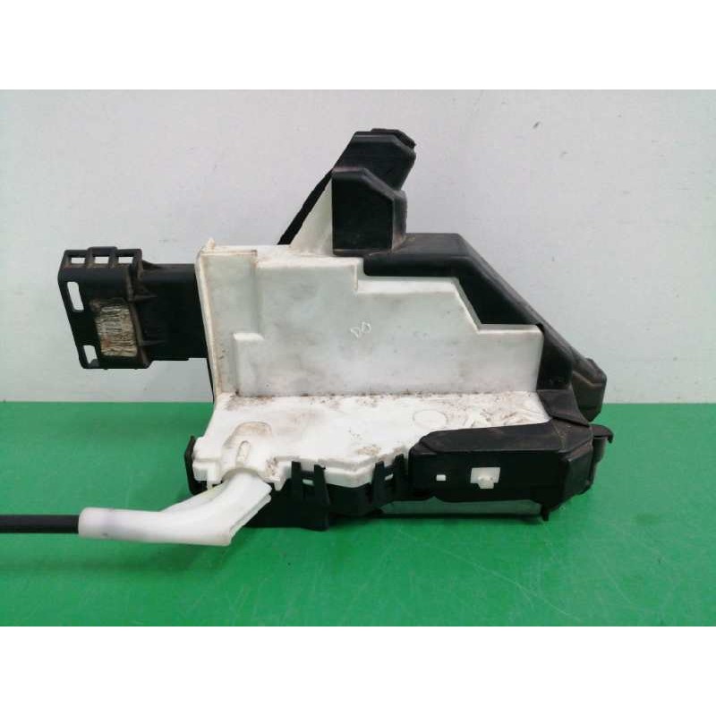 Recambio de cerradura puerta trasera izquierda para citroën c3 sx referencia OEM IAM 732314  