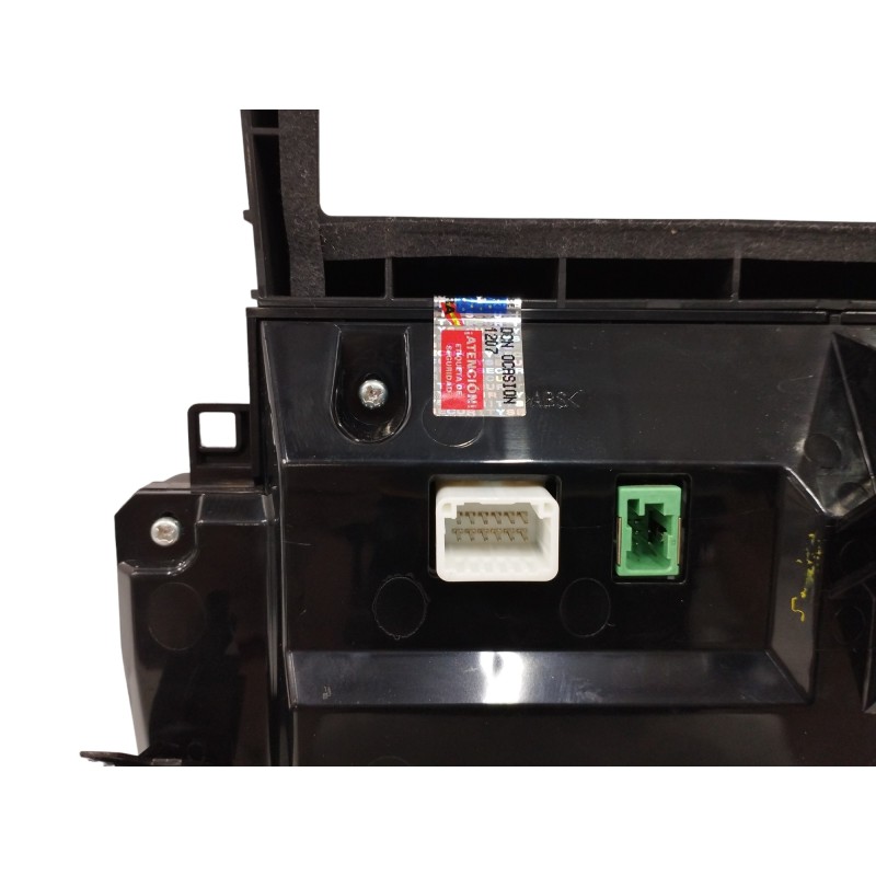 PANTALLA MULTIFUNCION