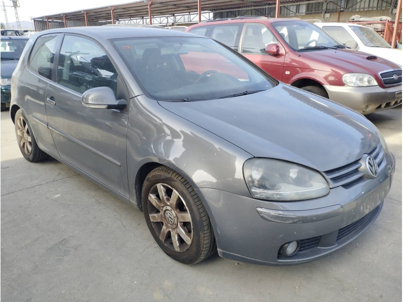 VOLKSWAGEN GOLF V BERLINA (1K1)
