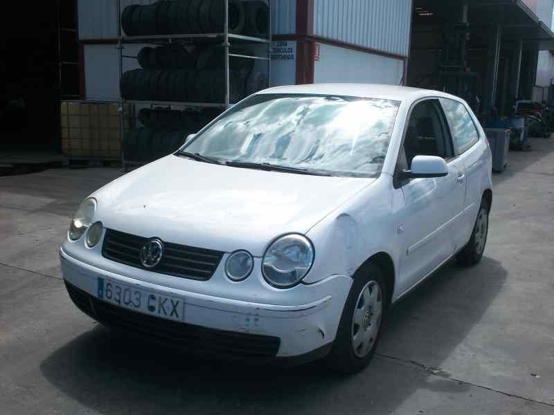 VOLKSWAGEN POLO (9N1)