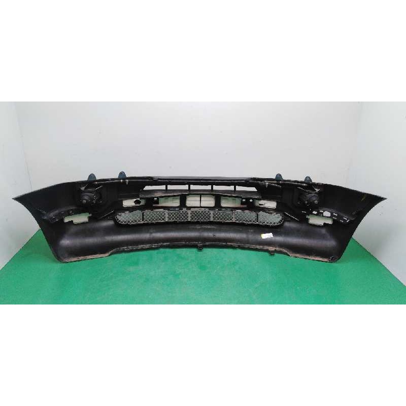 PARAGOLPES DELANTERO OBSERVAR FOTOS PESTAÑA ROTA