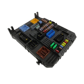 Recambio de caja reles / fusibles para citroën c4 picasso 1.2 12v e-thp referencia OEM IAM 9819851380  