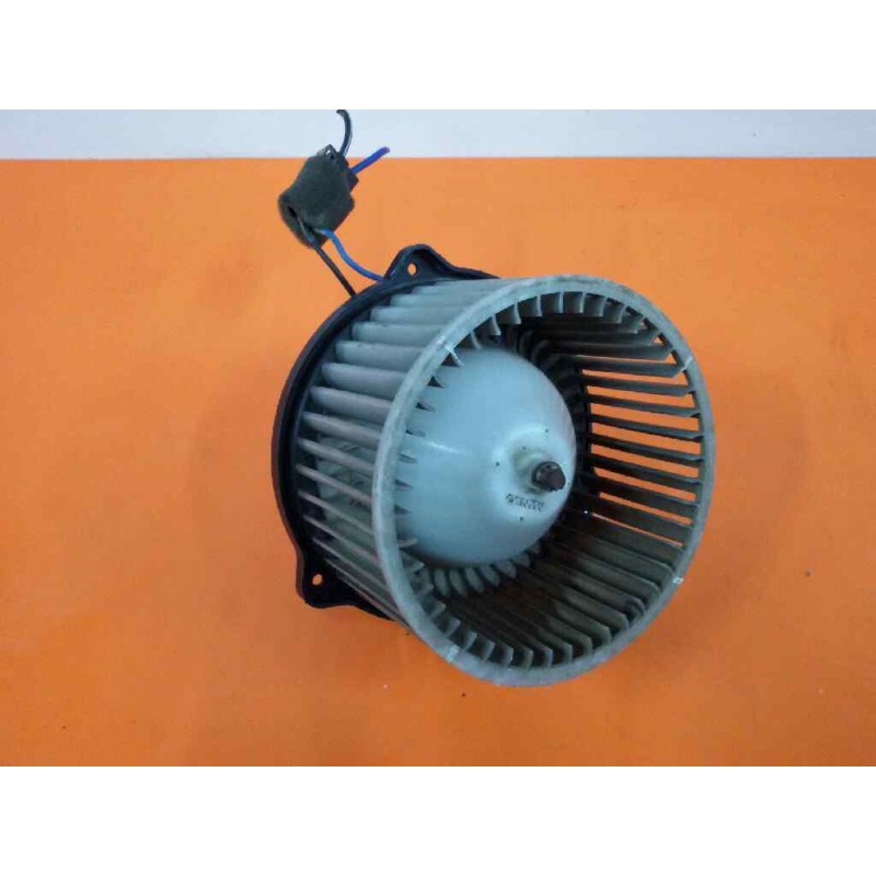 Recambio de motor calefaccion para hyundai h 1 h 1 combi con quinta puerta referencia OEM IAM 970634A000  