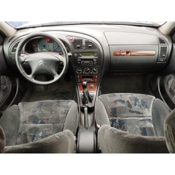 citroën xsara berlina del año 2002