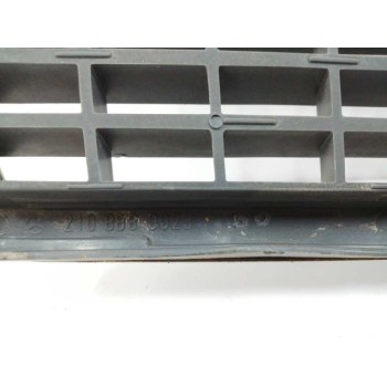 Recambio de rejilla delantera para mercedes-benz clase e (w210) e 300 d (210.020) referencia OEM IAM 2108880023  