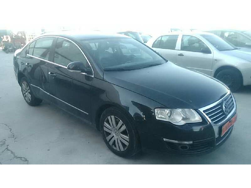 VOLKSWAGEN PASSAT BERLINA (3C2)