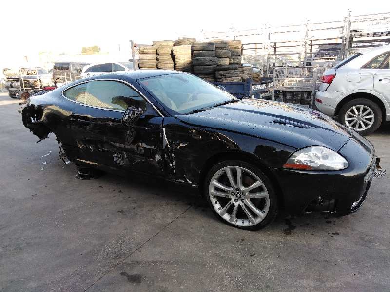 JAGUAR XK8/XKR COUPE