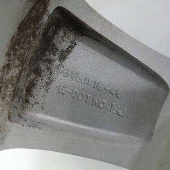 Recambio de llanta para hyundai tucson (jm) 2.0 crdi referencia OEM IAM 529102E330 6,5JX16DOT46 5H 5X115