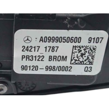 Recambio de mando volante para mercedes-benz clase gla (w156) 200 cdi referencia OEM IAM A0999050600 LADO IZQUIERDO 