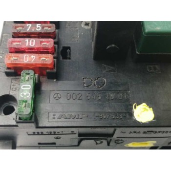 Recambio de caja reles / fusibles para mercedes-benz clase e (w210) e 300 turbo-d (210.025) referencia OEM IAM 0025451901  