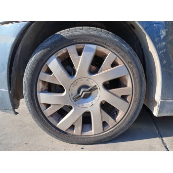 citroën c4 berlina del año 2004