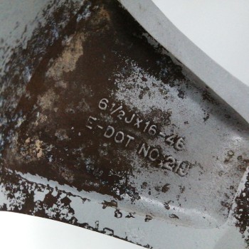 Recambio de llanta para hyundai tucson (jm) 2.0 crdi referencia OEM IAM 529102E330 6,5JX16DOT46 5H 5X115