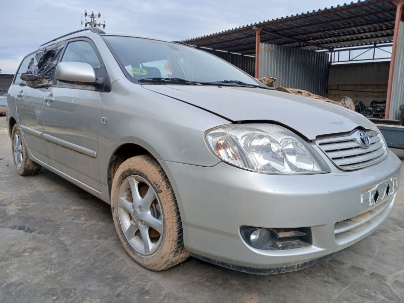 TOYOTA COROLLA (E12)