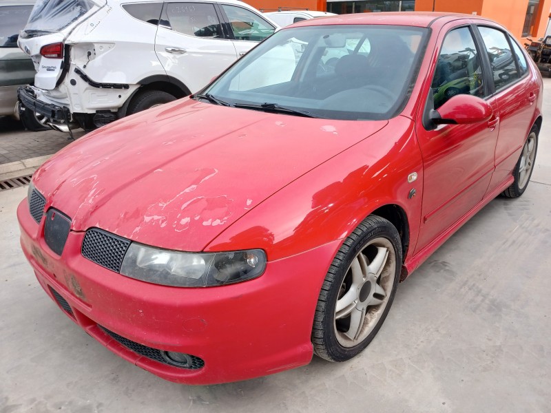 SEAT LEON (1M1)