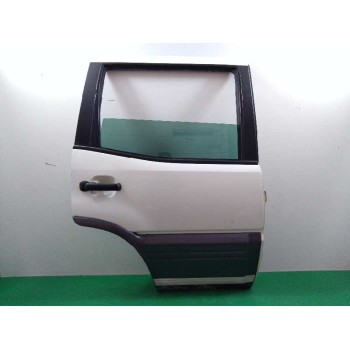 Recambio de puerta trasera derecha para nissan terrano/terrano.ii (r20) aventura referencia OEM IAM   