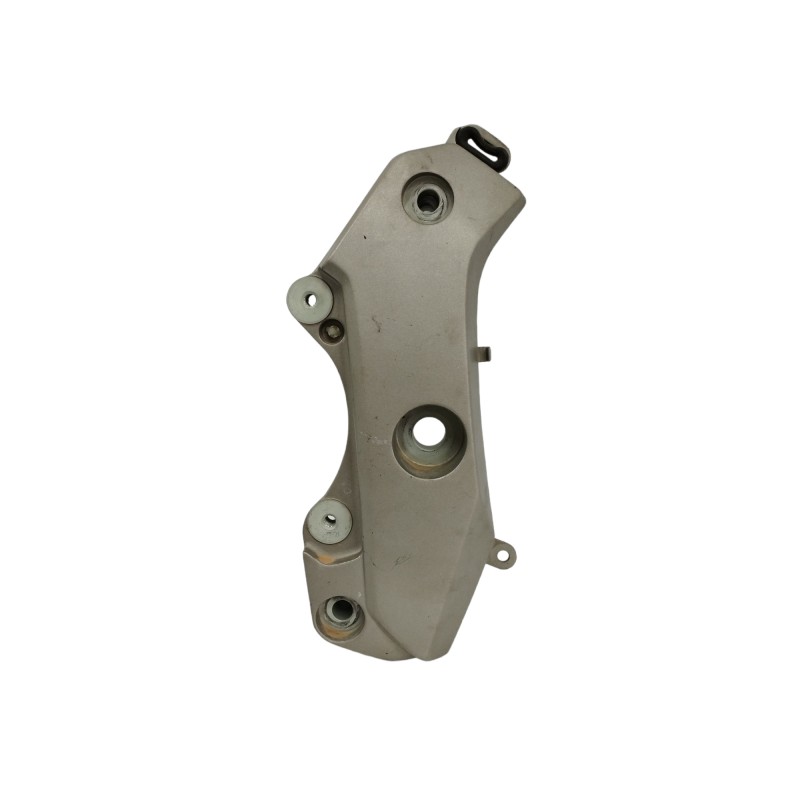 Recambio de estribera derecha para honda cb/cbf 600 / 900 hornet /cbf 1000 referencia OEM IAM 50600MFGD00ZB  