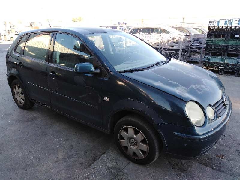 VOLKSWAGEN POLO (9N1)
