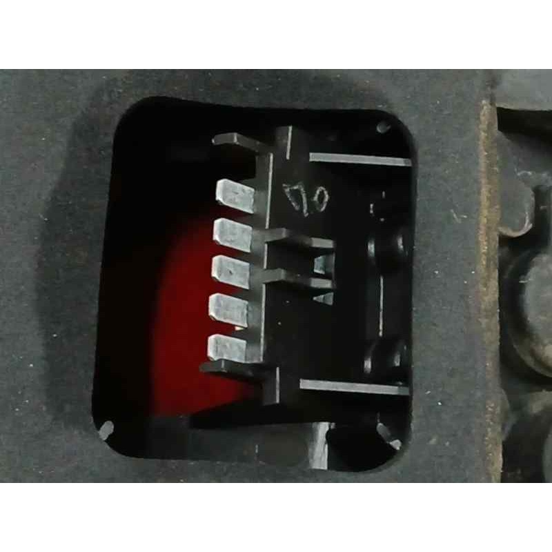 PILOTO TRASERO DERECHO 89038961A