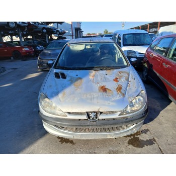 peugeot 206 berlina del año 2004