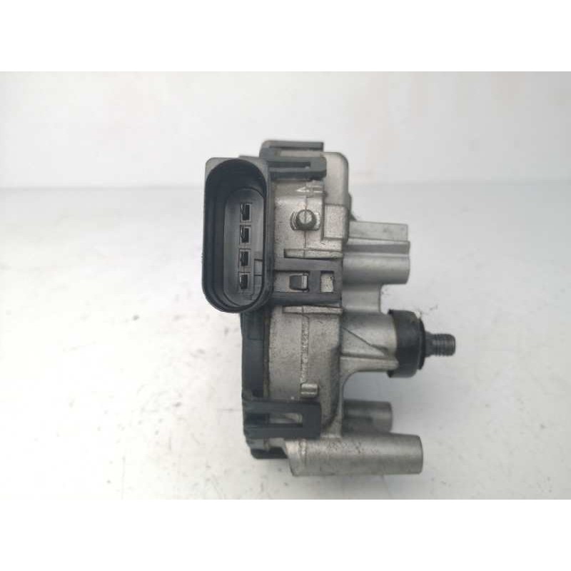 MOTOR LIMPIA DELANTERO 0390241696