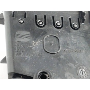 Recambio de rejilla aireadora para seat leon (5f1) 1.6 tdi referencia OEM IAM 5F1819110 CENTRAL IZQUIERDA 