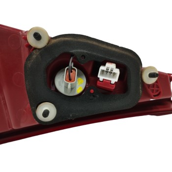 Recambio de piloto trasero derecho interior para hyundai i20 iii (bc3, bi3) 1.0 t-gdi referencia OEM IAM 92404Q0000  