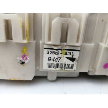 Recambio de caja reles / fusibles para toyota yaris (ksp9/scp9/nlp9) 1.4 turbodiesel cat referencia OEM IAM 8273052700 320068C31