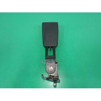 ENGANCHE CINTURON IZQUIERDO A1648601569 TRASERO 