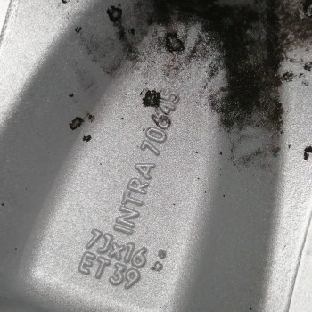 Recambio de llanta para opel omega b 2.5 24v dti cat (y 25 dt / l14) referencia OEM IAM INTRA70645 7JX16 ET39 K837ES17