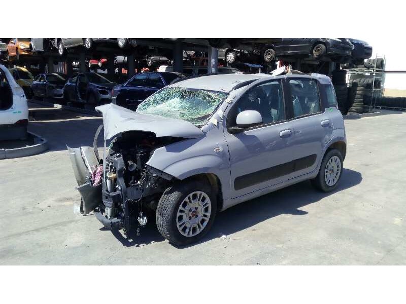 FIAT PANDA (319)