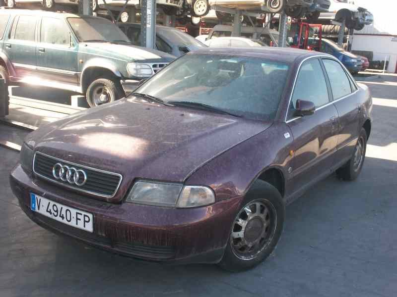 AUDI A4 BERLINA (B5)