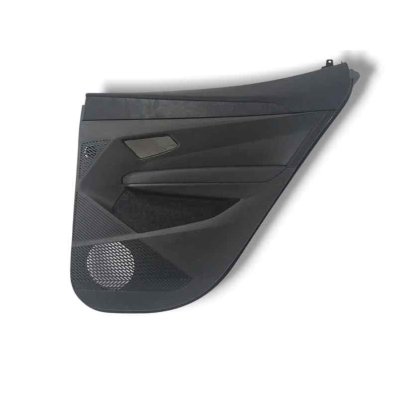 Recambio de guarnecido puerta trasera derecha para renault megane e-tech suv ev60 referencia OEM IAM 829005259R  