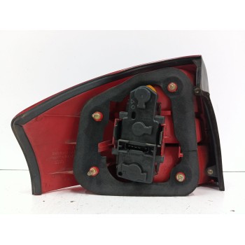 Recambio de piloto trasero derecho para audi a6 berlina (4b2) 2.8 v6 30v referencia OEM IAM 4B5945096  