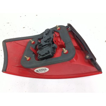 Recambio de piloto trasero derecho para audi a6 berlina (4b2) 2.8 v6 30v referencia OEM IAM 4B5945096  