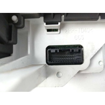Recambio de cuadro instrumentos para toyota yaris (ksp9/scp9/nlp9) 1.4 turbodiesel cat referencia OEM IAM 838000D691 MB457300393