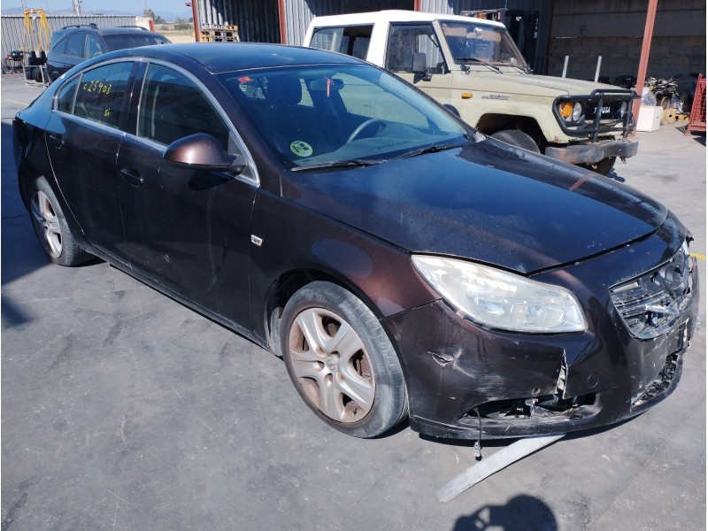 OPEL INSIGNIA BERLINA