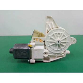 MOTOR ELEVALUNAS TRASERO DERECHO A2510200208 0130822280 