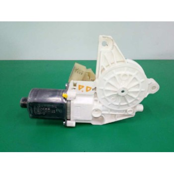 Recambio de motor elevalunas delantero derecho para mercedes-benz clase m (w164) 3.0 cdi cat referencia OEM IAM A2518200842 0130