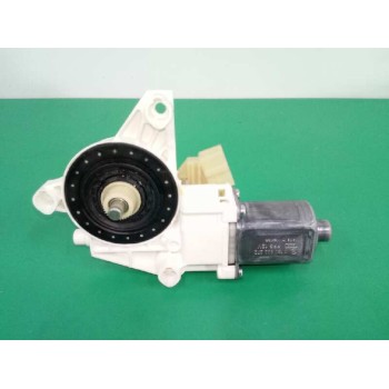 Recambio de motor elevalunas delantero derecho para mercedes-benz clase m (w164) 3.0 cdi cat referencia OEM IAM A2518200842 0130