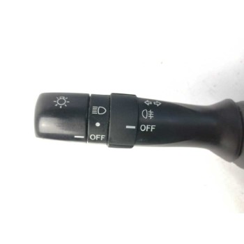 Recambio de mando luces para toyota yaris (ksp9/scp9/nlp9) 1.4 turbodiesel cat referencia OEM IAM 0D090 17F001 17F143