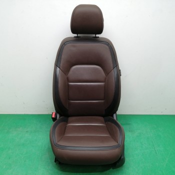 ASIENTO DELANTERO IZQUIERDO 