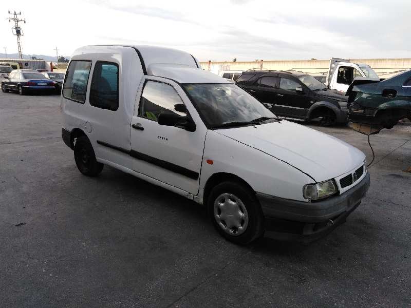 SEAT INCA (6K9)